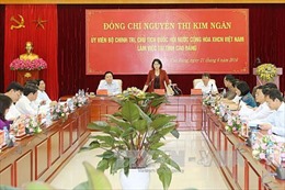 Chủ tịch Quốc hội thăm, làm việc tại Cao Bằng